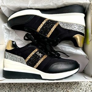 Michael Kors Mabel Lace-up Sneakers Size: 9.5